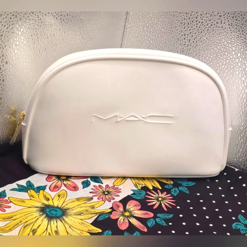 MAC Cosmetics White Cosmetic Travel Toiletry Pouch Bag